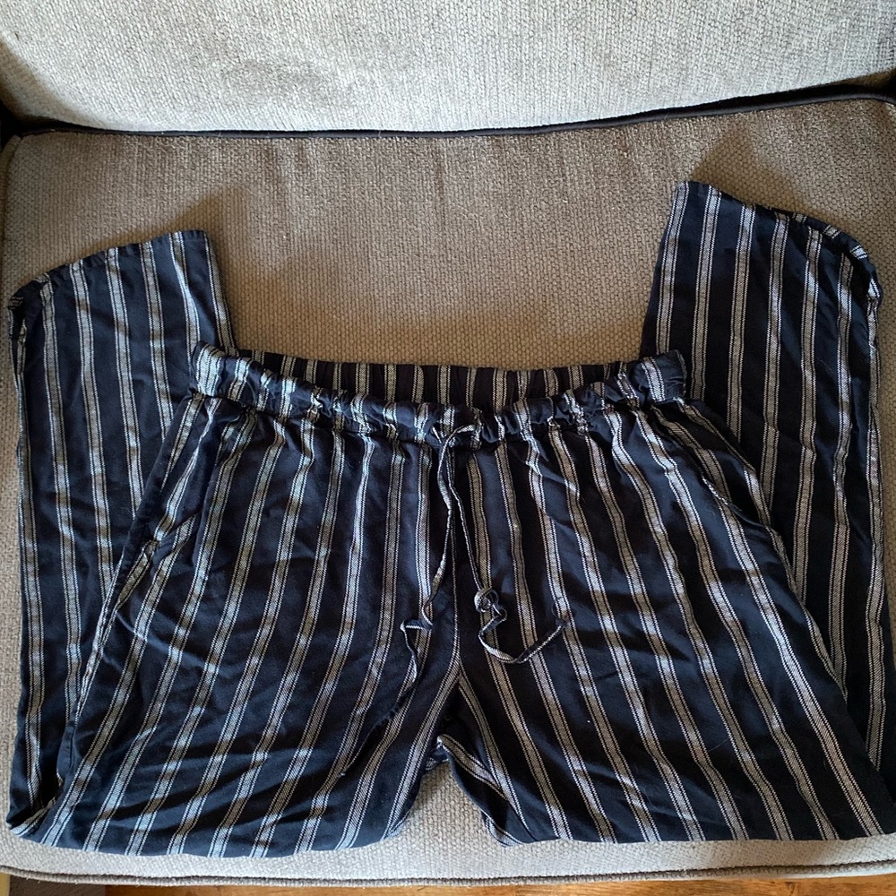 American Eagle Stripped Tapered Pants